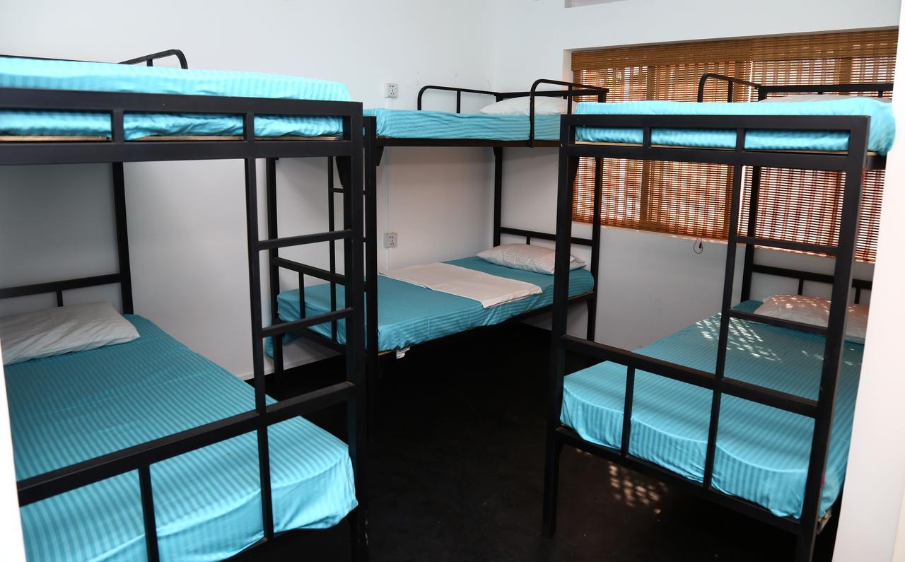 Bed 8-Bed Mixed Dormitory Room